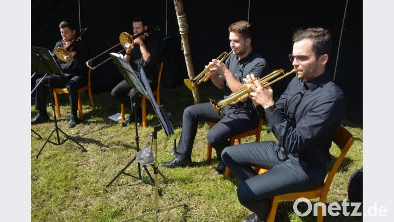 Das vierköpfige Bläserensemble „Nopf-Brass“. Bild: jr