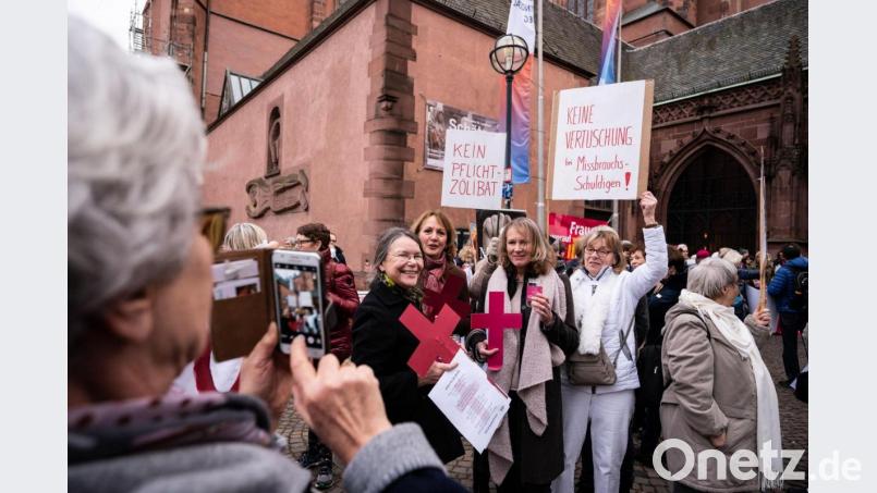 Auf der ersten Versammlung des "Synodalen Wegs" der Katholischen Kirche ging es zu Beginn des Jahres 2020 um Reformvorschläge zum Zölibat und zur Stellung der Frau in der Kirche. Archivbild: Andreas Arnold
