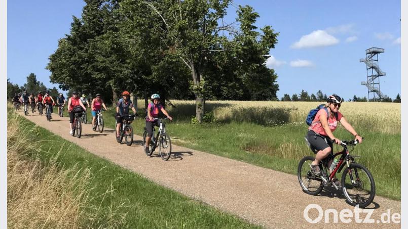 Der Aussichtsturm auf dem Kitschenrain bei Kirchenthumbach war Ziel der Panorama-Radtour des Skiclubs Pistenschwinger Gössenreuth. Bild: mor
