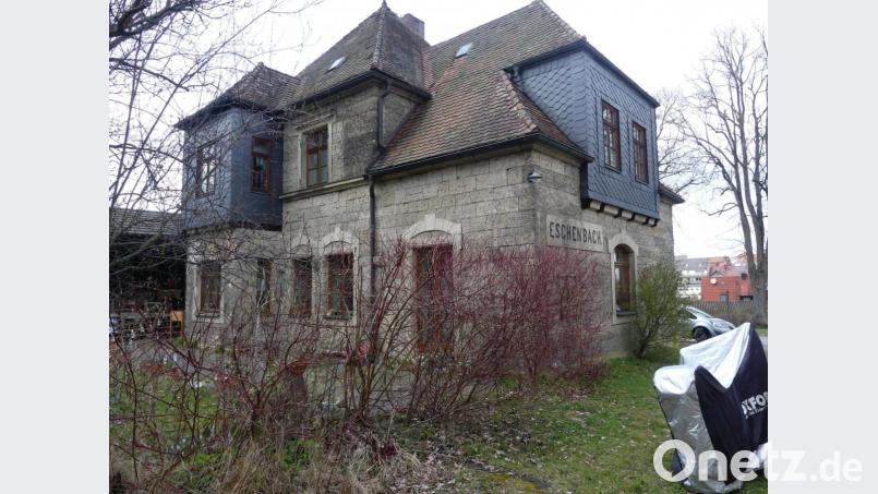 Um auf dem Bahnhofsgelände eine Wohnbebauung zu ermöglichen, läuft im Stadtrat Eschenbach das Verfahren zur Aufstellung eines Bebauungsplanes. Archivbild: rn