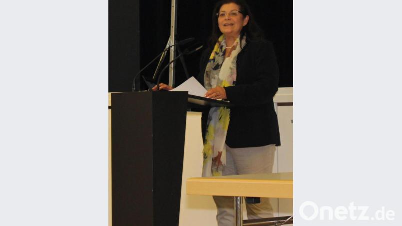 Regierungsdirektorin Regina Kestel vom Landratsamt Tirschenreuth war die Leiterin der Führungsgruppen Katastrophenschutz in beiden bayernweiten Katastrophenfällen aufgrund der Corona-Pandemie. Bild: fks