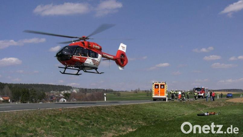 Ende April war &quot;Christoph 80&quot; bei einem Motorradunfall in der Nähe von Pullenreuth im Einsatz Archivbild: rw