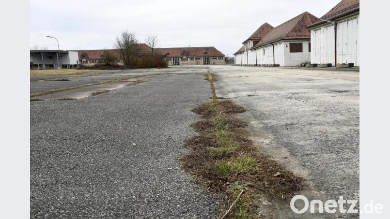 Ein Rundgang durch die leerstehende Leopoldkaserne. Bild: Petra Hartl
