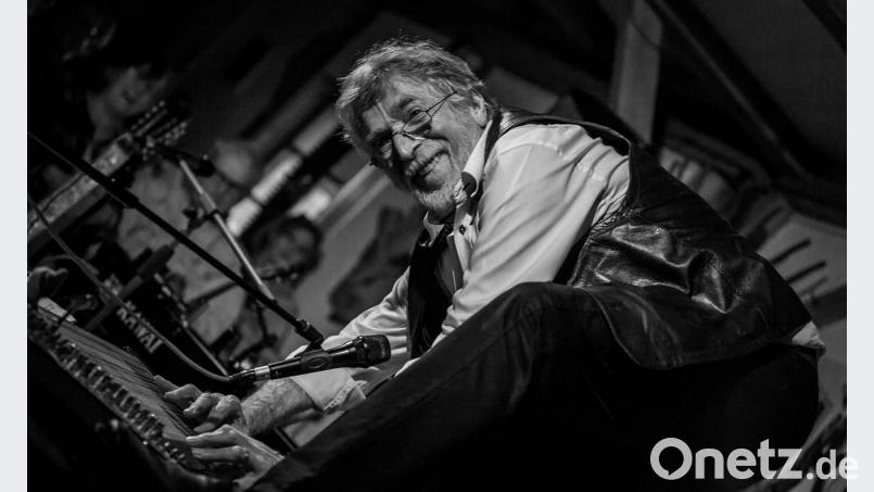 Zither-Manä in Aktion. Bild: Zither-Manä/ exb