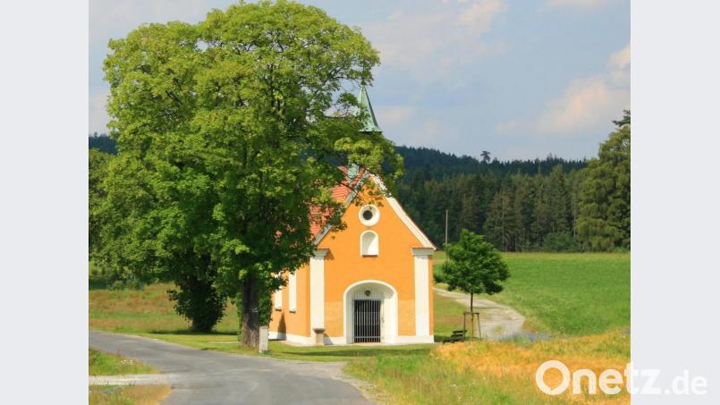 An der 1813 erbauten Sankt-Anna-Kapelle wird am Sonntag, 25. Juli, um 17 Uhr zu Ehren der heiligen Anna ein Gottesdienst gefeiert. Bild: Jochen Neumann