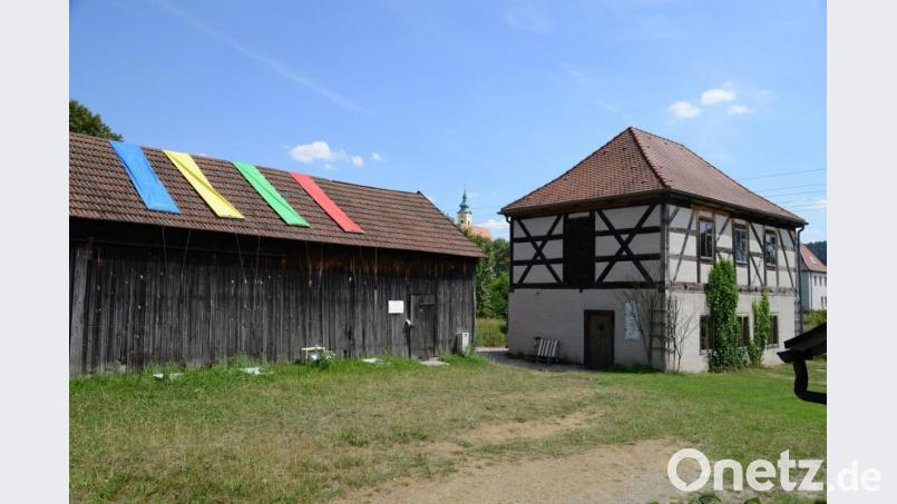 Vorhang auf für die Alte Schießstätte. Hier inszeniert der Verein „Hausfluss“ am letzten Juli-Wochenende sein Sommerkino. Regisseure und Schauspieler werden selbst dabei sein. Archivbild: Petra Hartl