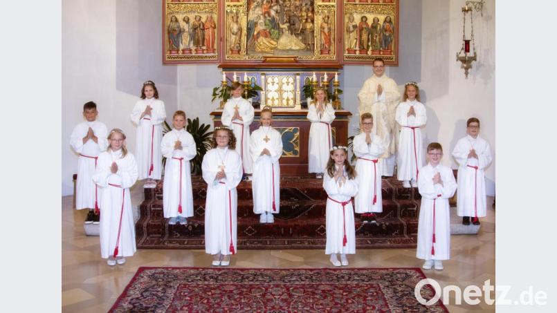 Zur Kommunion wurden vier Festgottesdienste - jeweils zwei Gottesdienste an zwei Sonntagen Mitte Juli - in der Stadtpfarrkirche Tirschenreuth abgehalten. Bild: Foto Hummer/exb