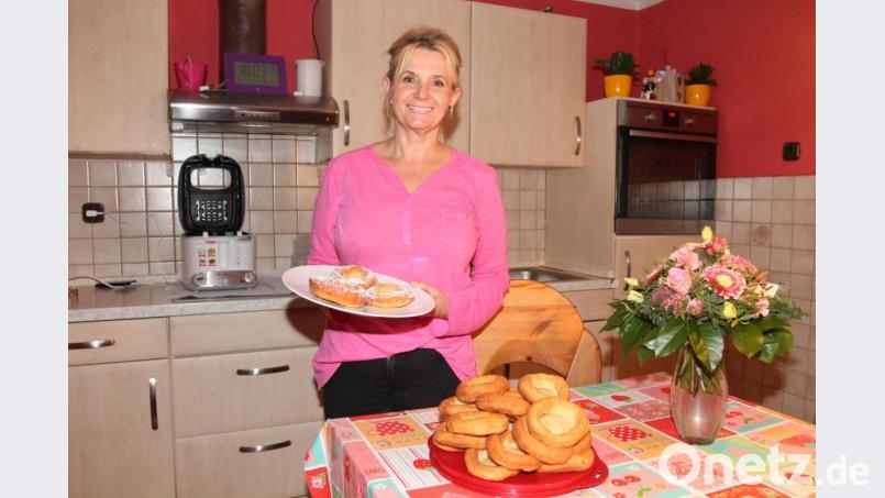 Manda Kick backt wieder Kücheln und spendet die Einnahmen. Bild: pi