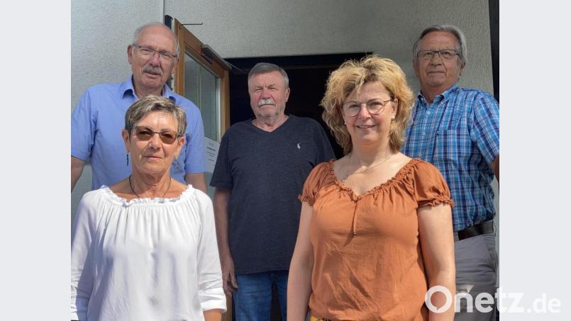 Dem neu gewählten Vorstand der Initiative MEINE gehören (von links) Christian und Lisa Nerlich, Kurt Falk, Silke Pirner und Manfred Lilla an. Bild: ige