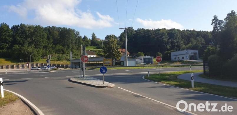 Die Rußweiher-Kreuzung bei Eschenbach steht schon länger im Blickfeld der Stadt und des Bauamts. Immer wieder gibt es hier Unfälle. Bild: msh