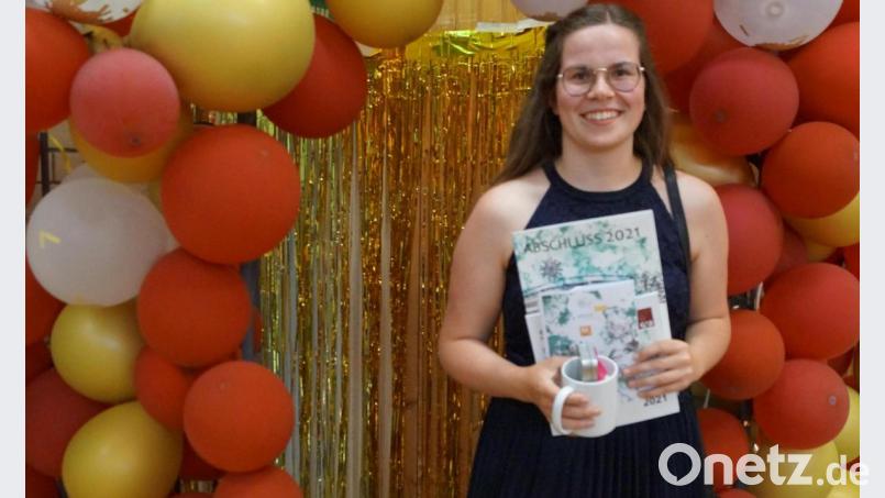 Julia Schafbauer, die Jahrgangsbeste der Realschule Neunburg. Bild: Realschule Neunburg/exb