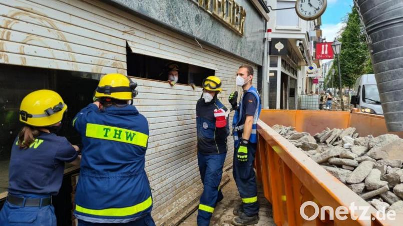 Das THW Nabburg im Einsatz. Bild: Michael Kleierl/exb