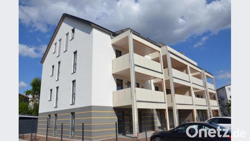 Beim Mehrfamilienwohnhaus in der Sachsenstraße in Weiden wurde Holz als Baustoff ressourcenschonend eingesetzt. Bild: Kunz