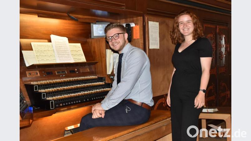 Jonas Dippon und Mirijam Denz überzeugten bei &quot;Punkt 12&quot;. Bild: hcz