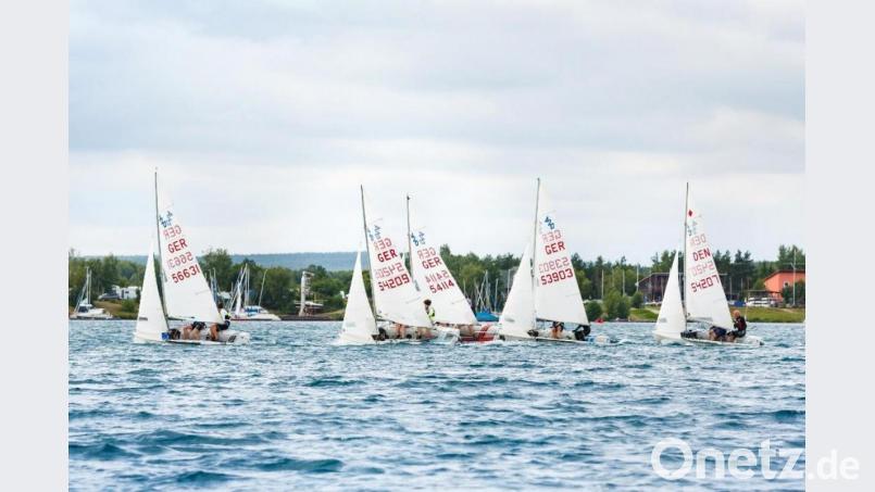 Der Brückelsee war Austragungsort von zwei Regatten, die der Yachtclub Weiden durchführte. Bild: Schraml