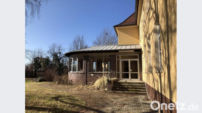 Seit Jahren steht die Leopoldkaserne nun leer. Die Amberger SPD-Stadtratsfraktion beantragt schon fast genauso lange, man möge die Gebäude doch für den sozialen Wohnungsbau nutzen. Bild: eik
