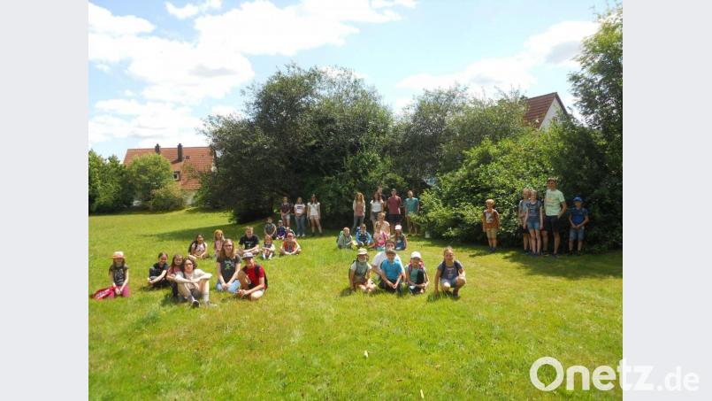 Den Kindern machte die Schnitzeljagd rund um Waldershof viel Spaß. Bild: Katholische Jugend Waldershof/exb