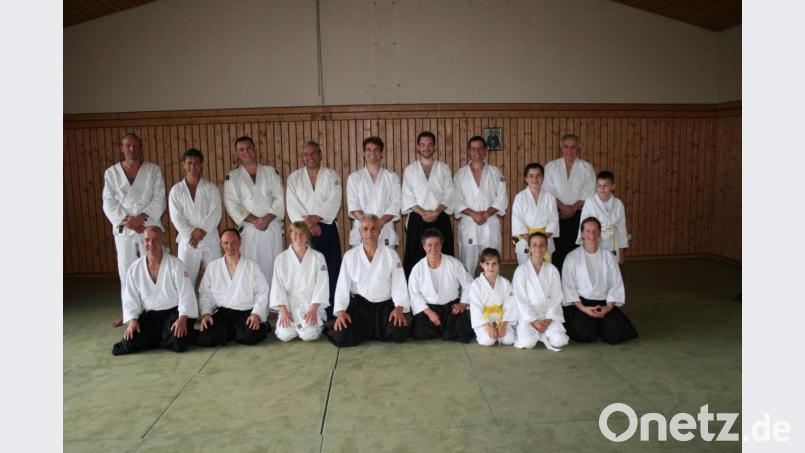 Die Teilnehmer des Trainings mit Technischem Leiter Werner Winkler (hinten rechts). Bild: Kathleen Walberer/exb