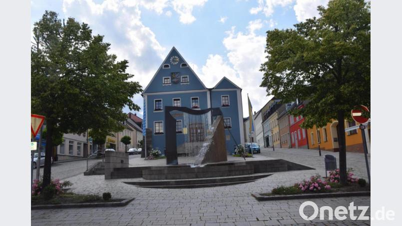 Hier im Rathaus sitzen Bürgermeister und Stadtverwaltung heute. Vor über 200 Jahren hatten ihre Vorgänger mit einem Schuldenberg zu kämpfen. Archivbild: fz