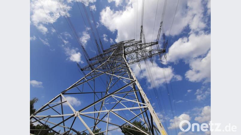 Unter Strom steht der Gemeinderat Irchenrieth, wenn es um das Thema Süd-Ost-Link geht. Bild: ise