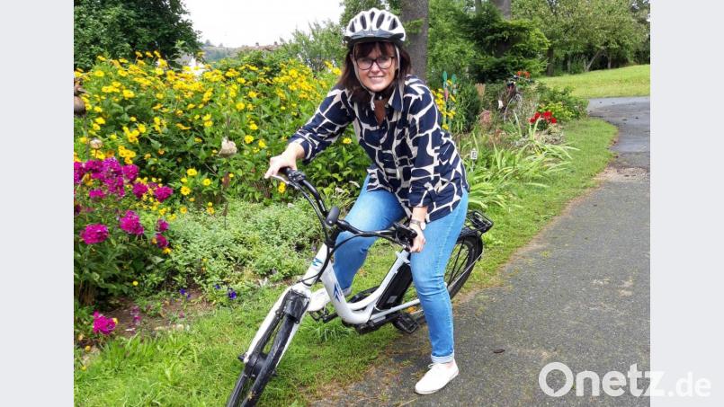 Frauen-Union-Vorsitzende Birgit Barth auf dem E-Bike. Bild: Birgit Barth/exb