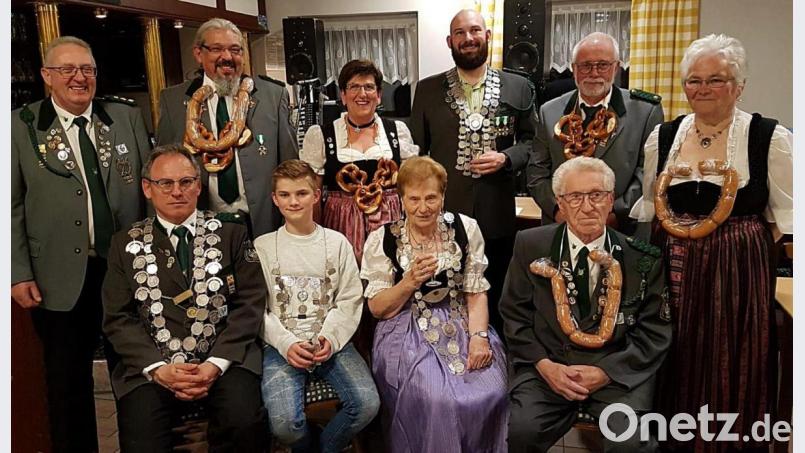 Da war die Welt noch in Ordnung. 2019 feierte die Schützengesellschaft Hammerweg ihr letzten Könige. Dann kam die Corona-Pandemie. Jetzt wird der Verein aufgelöst. Archivbild: kzr
