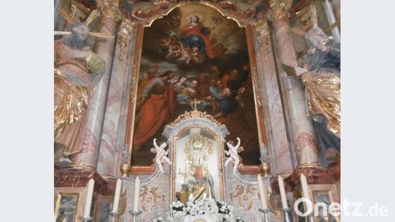 Mittelpunkt der Frohnbergfestwoche ist die wundertätige Madonna in der Wallfahrtskirche. Bild: mma