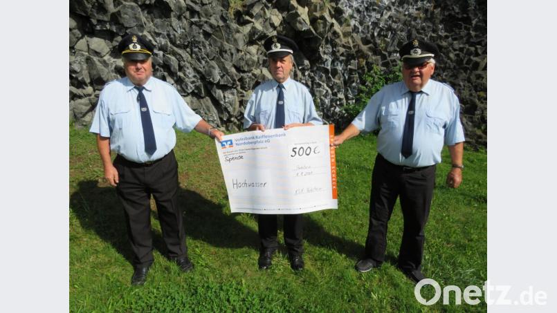 500 Euro für Flutopfer überweist die KSK Parkstein für die Flutopfer. Bild: adj