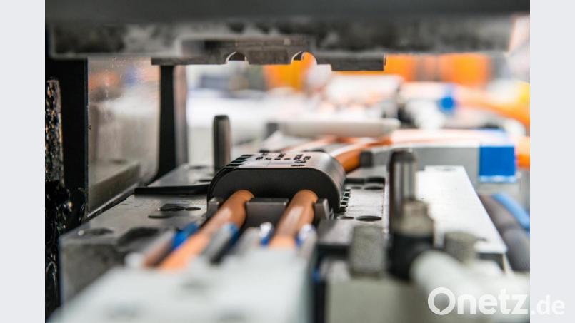 Der Kabelhersteller Nexans Autoelectric verbucht das erste Halbjahr 2021 als das umsatzstärkste seit 1966 . Bild: Nexans