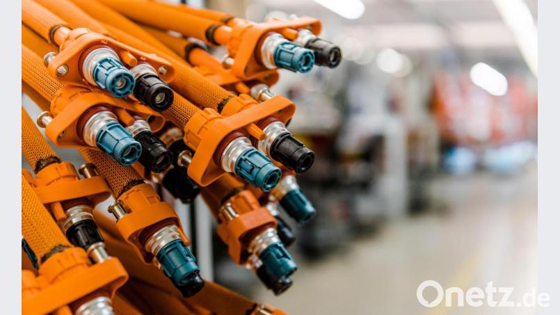 Hochvoltkabelsätze wie diese sind unter anderem nötig, um das Auto von morgen fit für das autonome Fahren zu machen. Archivbild: Nexans autoelectric GmbH