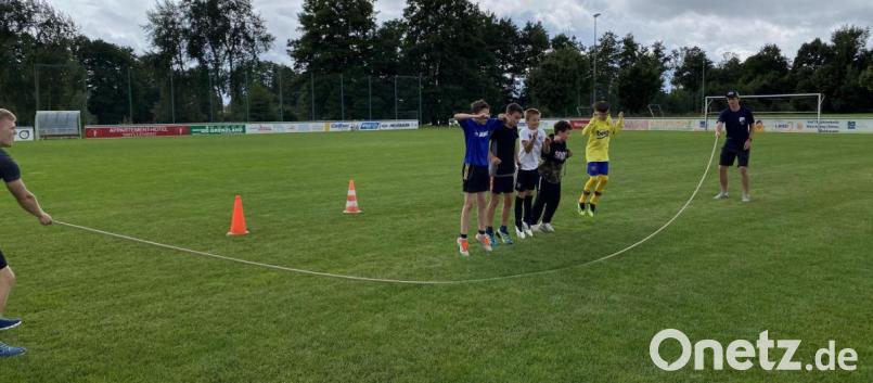 Jede Menge Spaß hatten die Kinder bei dem Ferienprogramm des FC. Bild: axs