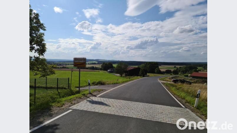 Der Ringweg 7 führt von Parkstein Richtung Schwand und soll Räuber behandeln. Bild: sne