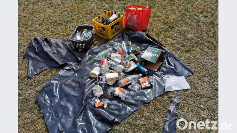 Dieses Ergebnis einer Müllsammlung gibt einen Eindruck dessen, was Mdenschen alles auf dem Mariahilfberg oder auf anderen Grünflächen zurücklassen. Bild: Stadt Amberg/exb
