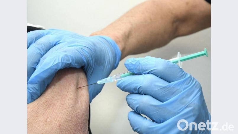 Ab Mittwoch werden in Amberg und Amberg-Sulzbach Auffrischungsimpfungen gegen das Coronavirus angeboten. Doch nicht jeder kommt sofort dran. Archivbild: Petra Hartl
