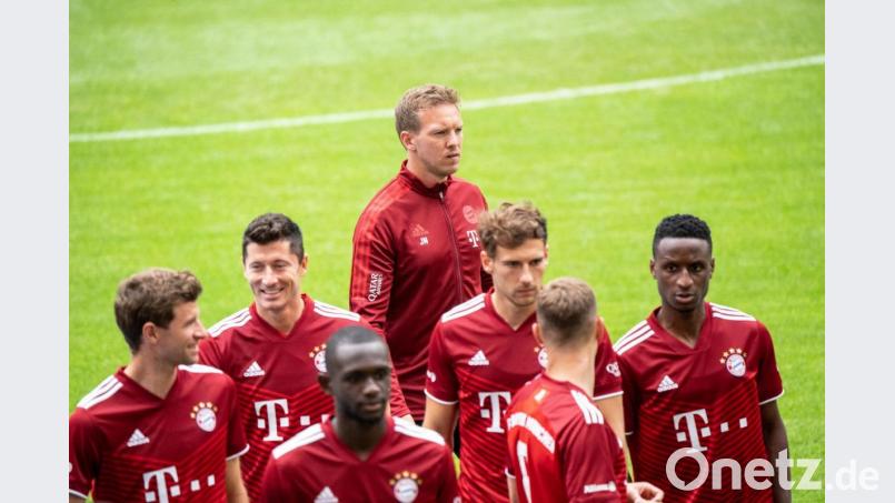 Trainer Julian Nagelsmann und seine Bayern. Bild: Matthias Balk