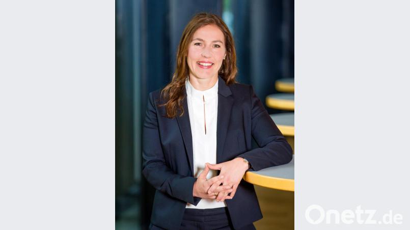 Prof. Dr. Julia Heigl ist Studiengangsleiterin von "Digital Technology Management". Bild: Neuber/OTH Amberg-Weiden/exb