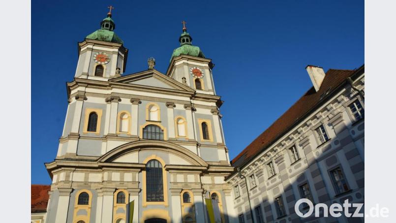 In den Türmen der Basilika befinden sich insgesamt sechs Kirchenglocken. Bild: jr