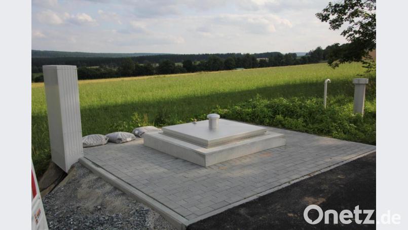 Alles neu und Technik pur bei diesem Quellsammelschacht vor den Toren von Mähring. Bild: kro