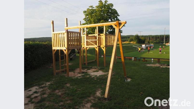 Der FC Vorbach hat einen neuen Spielturm angeschafft. Bild: wmi