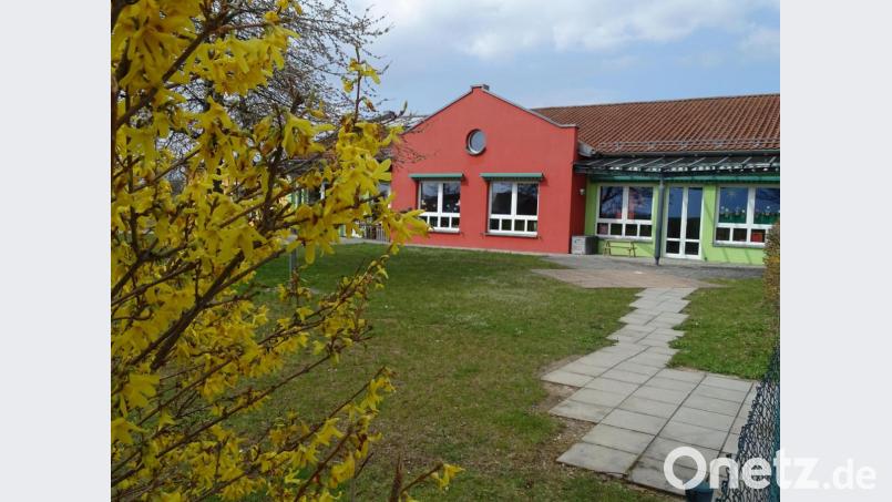 Die Kommunen – hier ein Bild des Kindergartens in Högling – müssen die notwendigen Plätze in Kindertageseinrichtungen und in der Tagespflege gewährleisten. Das gestaltet sich besonders im Krippenbereich als schwierig. Bild: Houschka