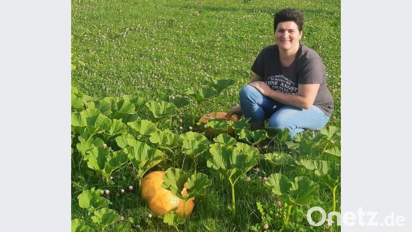 Lisa Winter setzt das, was sie über die Bewirtschaftung eines klimagerechten und naturnahen Gartens gelernt hat, zuhause um. Bild: Lisa Winter/exb
