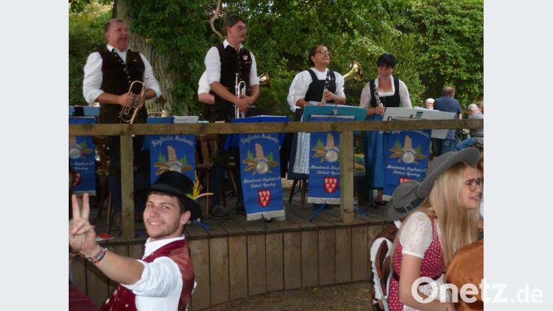 Die Birgländer Musikanten bei ihrem Woizkirwa-Auftritt. Bild: mag