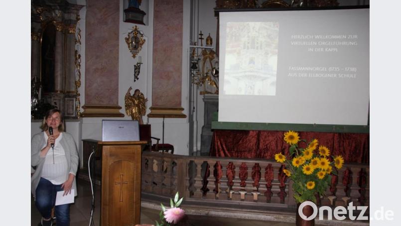 Auf einer großen Leinwand präsentierte Christine Sommer Bilder von der renovierten Kappl-Orgel. Bild: kro