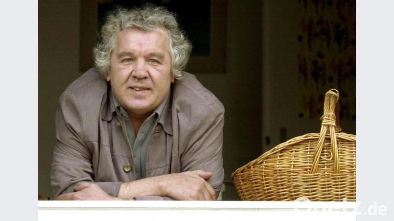 Wolfgang Hilbig starb 2007, am 31. August wäre er 80 Jahre alt geworden. Hilbig hat mehrfach im Literaturhaus Oberpfalz in Sulzbach-Rosenberg gelesen, zuletzt im April 2000 aus seinem Roman „Das Provisorium“. Archivbild: Boris Roessler/dpa