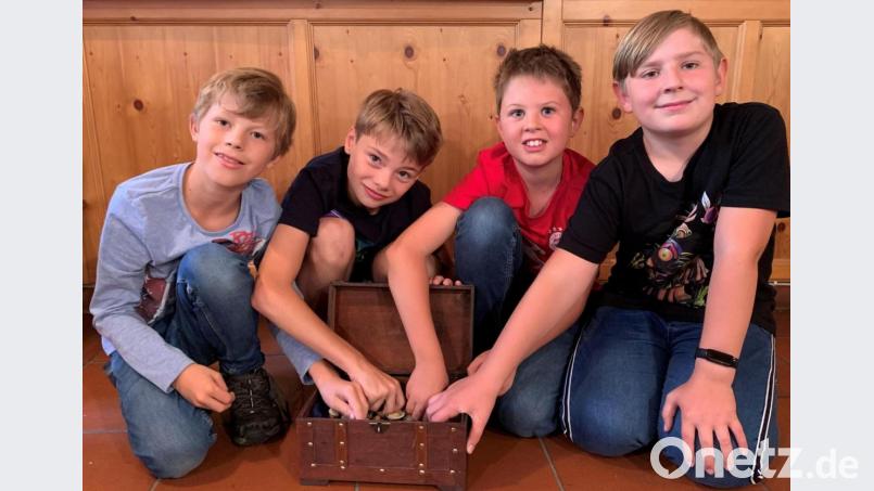 Die Mädchen und Buben in Mitterteich fanden den Schatz. Bild: Jugendmedienzentrum T1/exb
