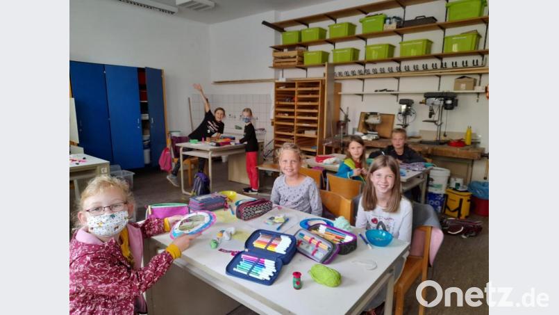 Auf spielerische Weise erfuhren die Kinder viel über Don Bosco Bild: tra