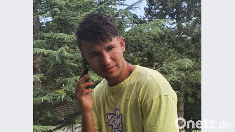 Seit 2015 lebt Karim Haydari aus Afghanistan in Deutschland. Um auch andere Flüchtlinge bestmöglich unterstützen zu können, gründet er den Verein &quot;Second Chance&quot;. Bild: exb