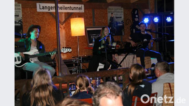 Gute Laune bei gutem Sound erlebten die Zuhörer mit den Musikern von "Druck 3". Bild: Eva Neumann