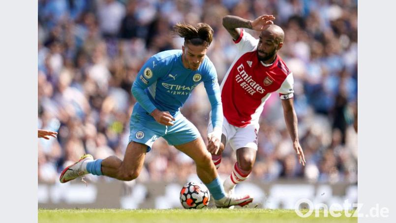 118 Millionen Euro zahlte Manchester City für Jack Grealish (links). Der 25-Jährige kommt von Aston Villa. Bild: Nick Potts/dpa