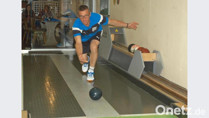 Mit herausragenden 626 Holz hatte Thomas Schmidt wesentlichen Anteil daran, dass der SKC Weiden das scheinbar schon verlorene Spiel gegen Karlstadt noch für sich entschied. Bild: otr